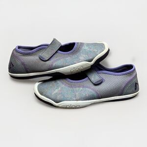 Plae Shoes Kids Size 3 Emme Mary Jane Purple Sparkles